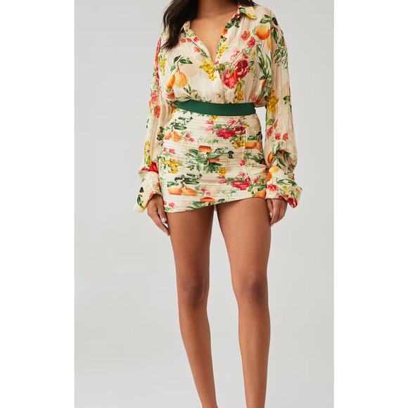 Rococo Sand x Fashion Pass Mini Skirt in Fruit and Floral Size Large Ruched - Picture 2 of 10